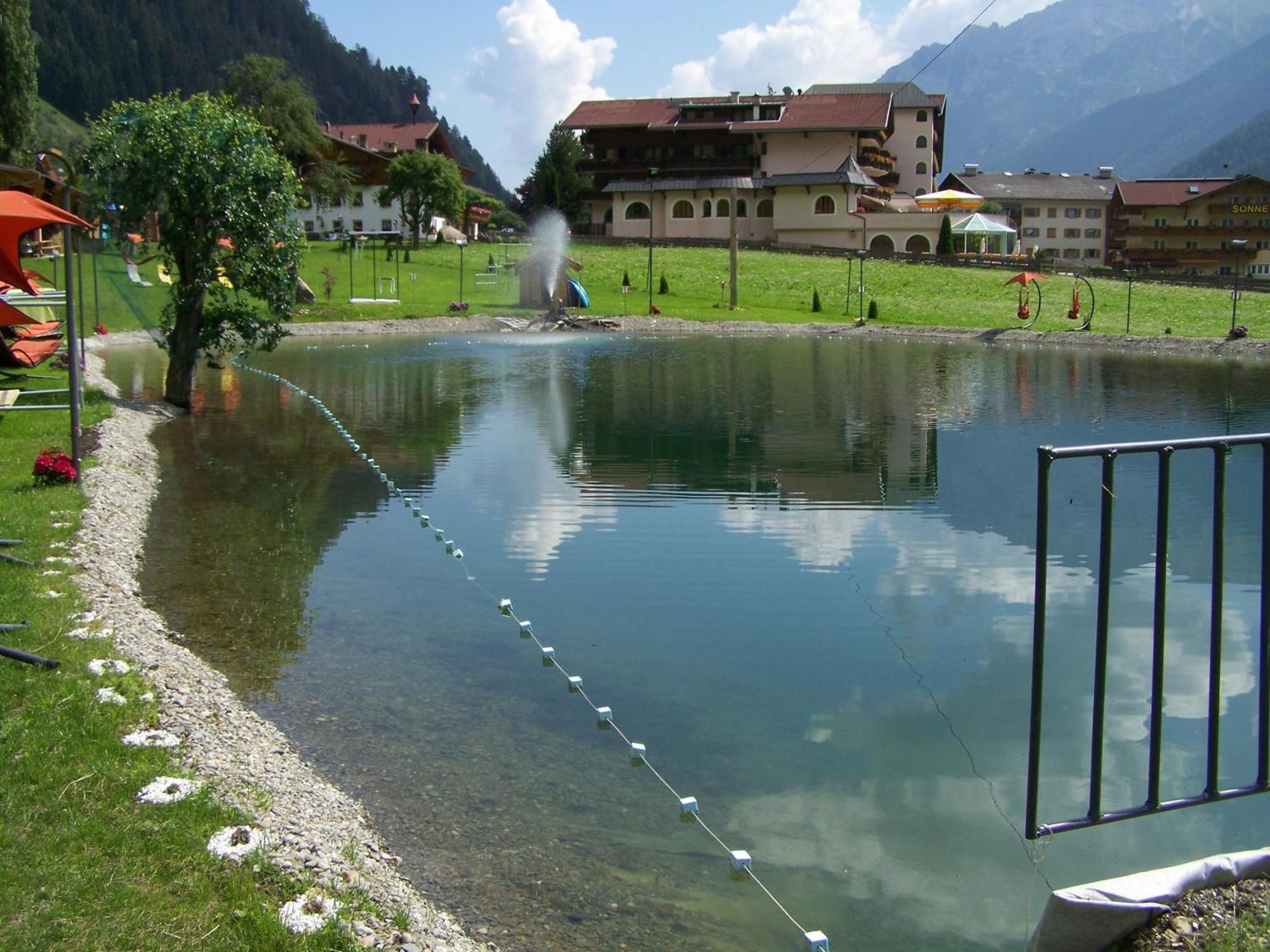 Pension Holzknechthof Am See Neustift im Stubaital Kültér fotó