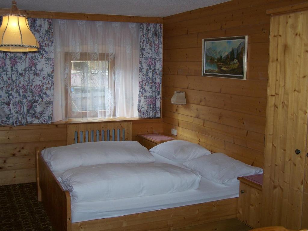 Pension Holzknechthof Am See Neustift im Stubaital Szoba fotó